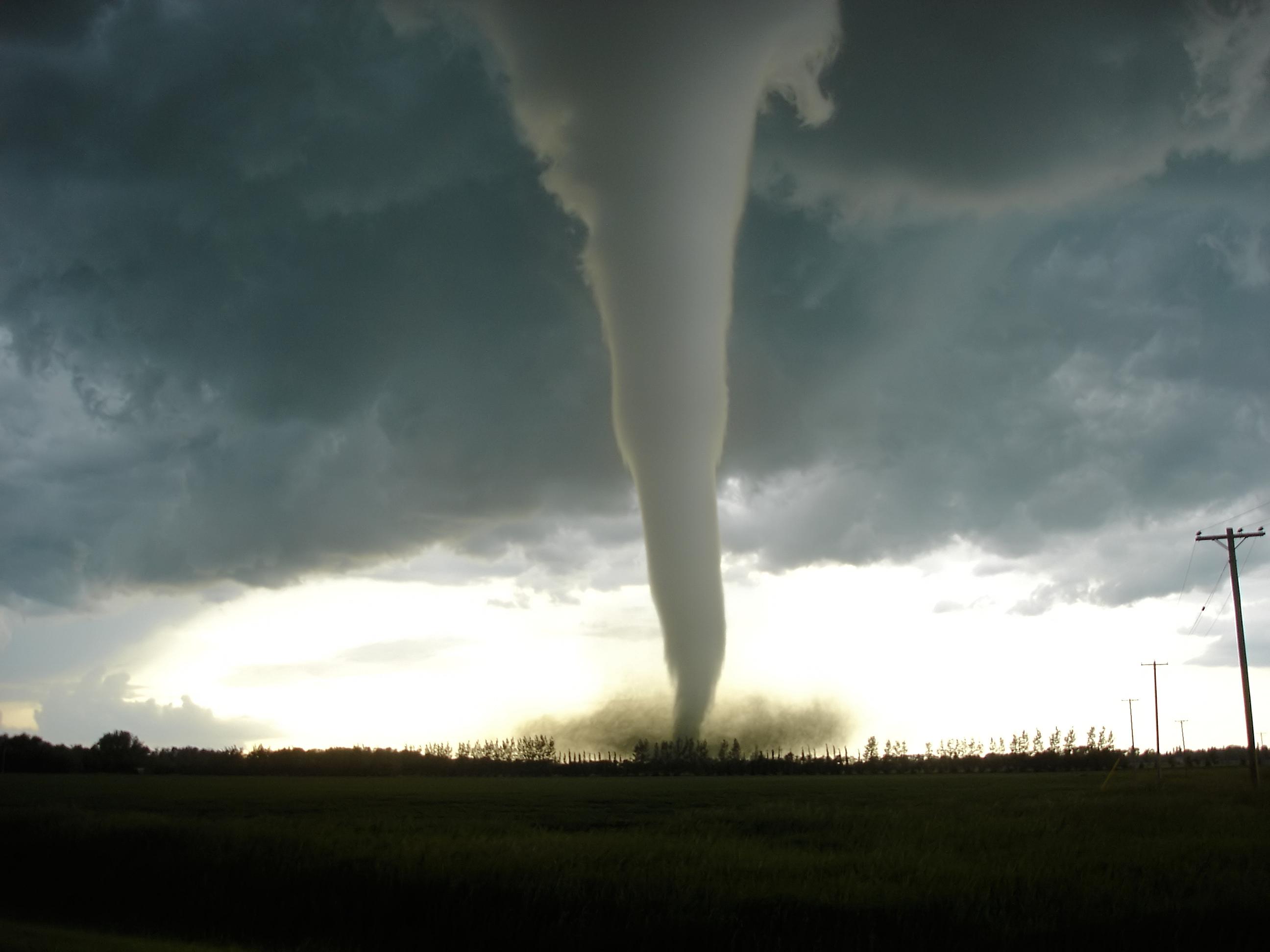 Moving Tornado Wallpaper - F5 Tornado , HD Wallpaper & Backgrounds