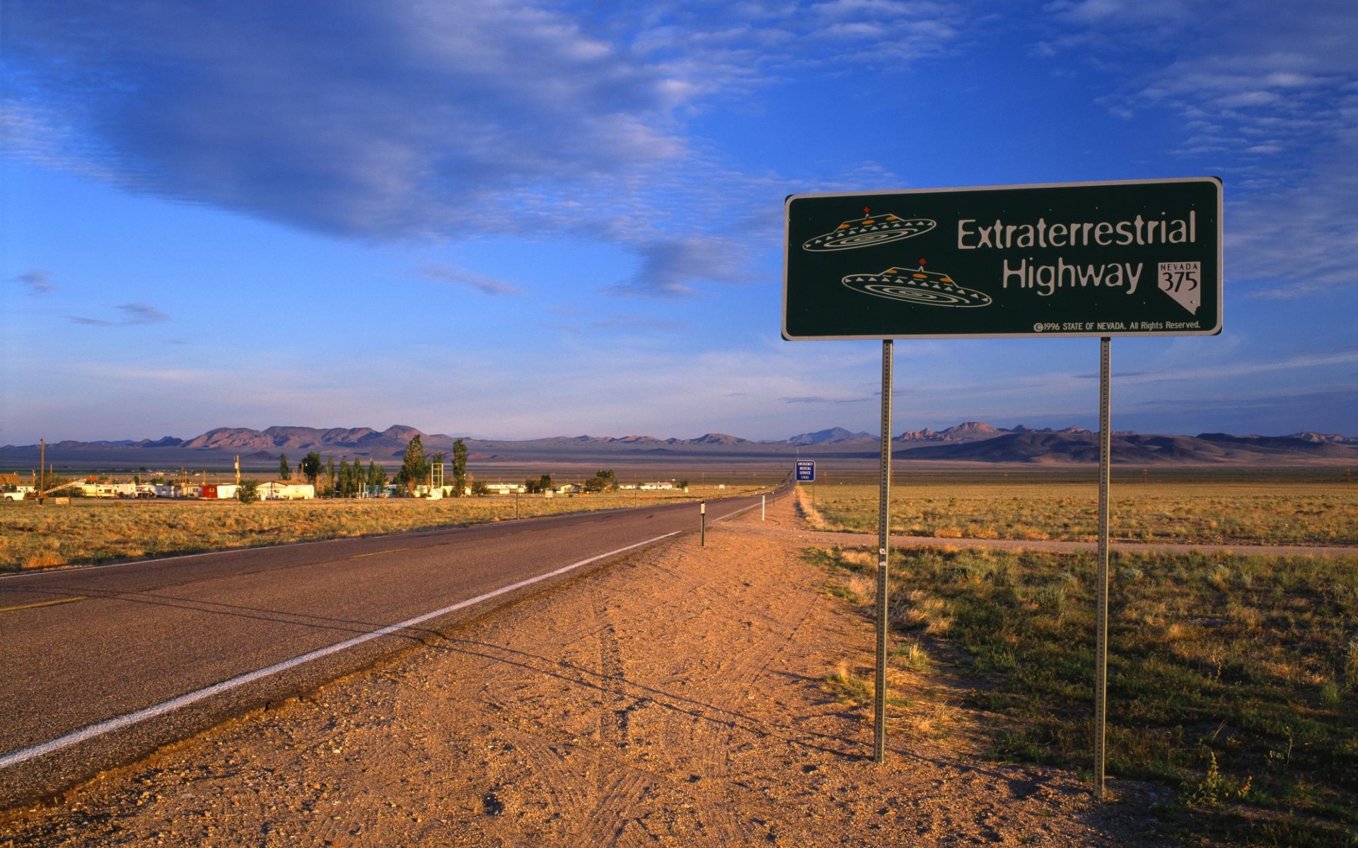 Zastaki - Com - Highway Ufo - Nye County, Extraterrestrial Highway , HD Wallpaper & Backgrounds