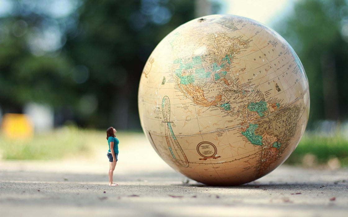 Manip Earth Globe Sphere Map Women Humor Mood Travel - World Map Globe Wallpaper Hd , HD Wallpaper & Backgrounds