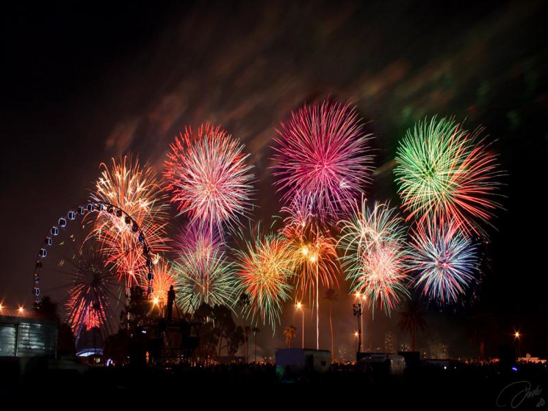 Happy New Year 2014s Hd & Happy New Year Hd Wallpaper - New Year 2018 Fireworks , HD Wallpaper & Backgrounds