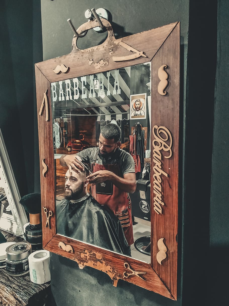 Reflection Of Men On Mirror, Barber, Barbershop, People, - Barber Shop Wallpaper Hd , HD Wallpaper & Backgrounds