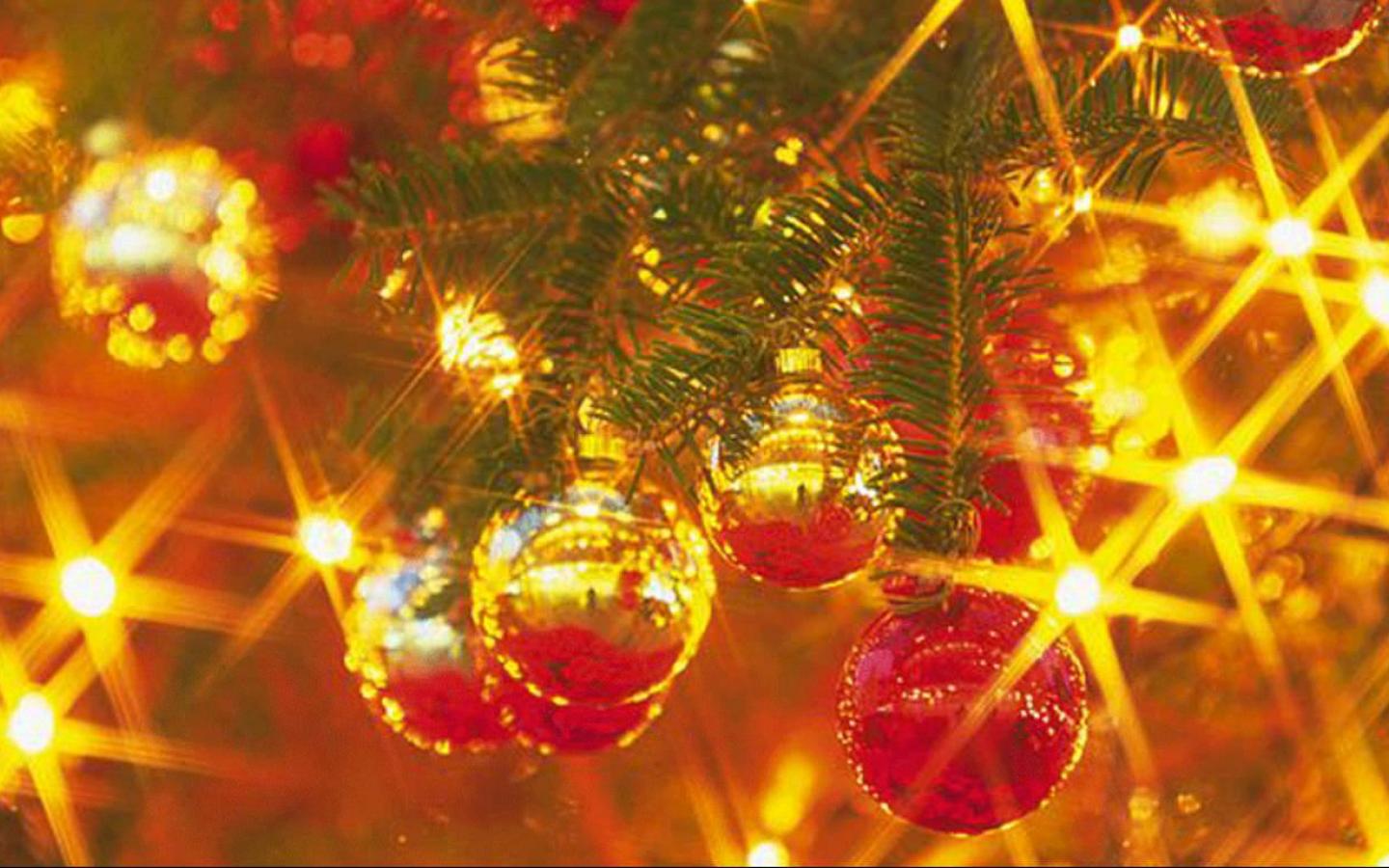 Laser Christmas Lights - Lights And Sparkle Christmas , HD Wallpaper & Backgrounds