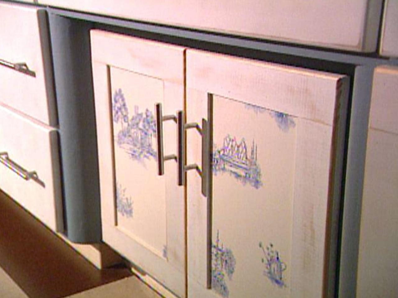 An Inexpensive Way To Update Kitchen Cabinets - Kitchen Cabinet Doors , HD Wallpaper & Backgrounds