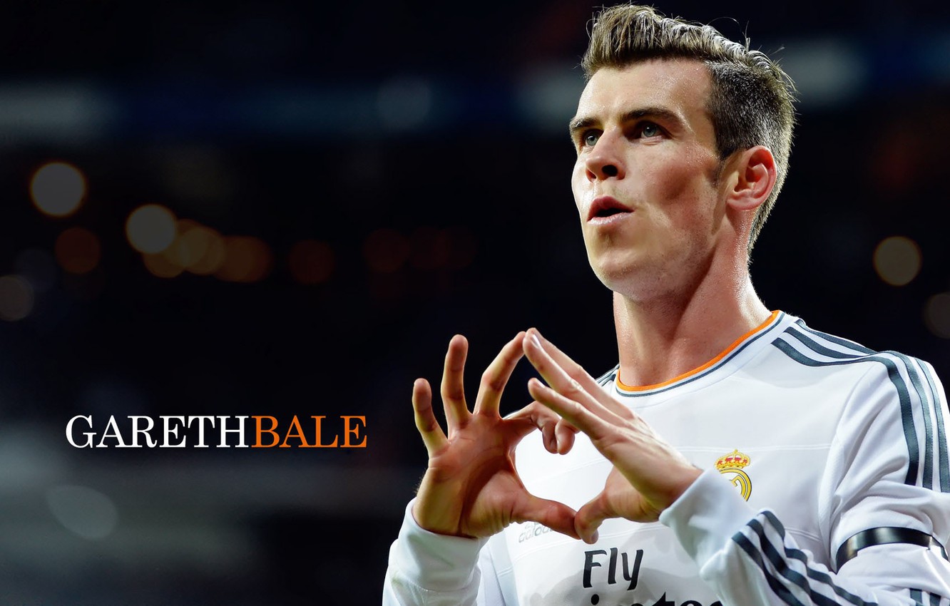 Photo Wallpaper Wallpaper, Sport, Football, Player, - Gareth Bale , HD Wallpaper & Backgrounds