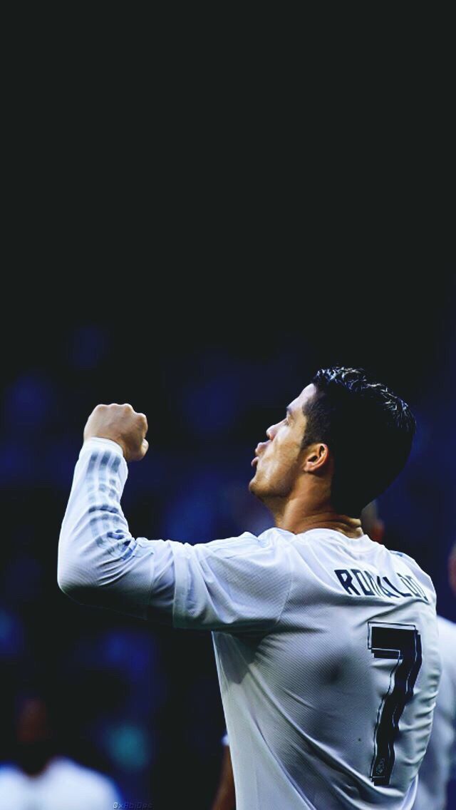 Cristiano Ronaldo Wallpaper Iphone - Cristiano Ronaldo , HD Wallpaper & Backgrounds