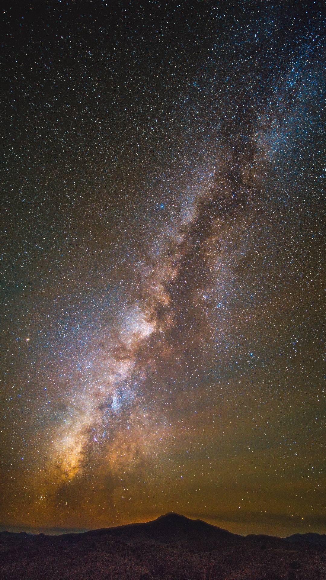 Starry Sky Mountains Milky Way Wallpaper - Milky Way , HD Wallpaper & Backgrounds
