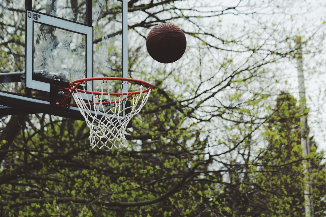 Backboard Ball Basket Basketball Basketball Hoop Dunk - Basketball Ring With A Ball , HD Wallpaper & Backgrounds