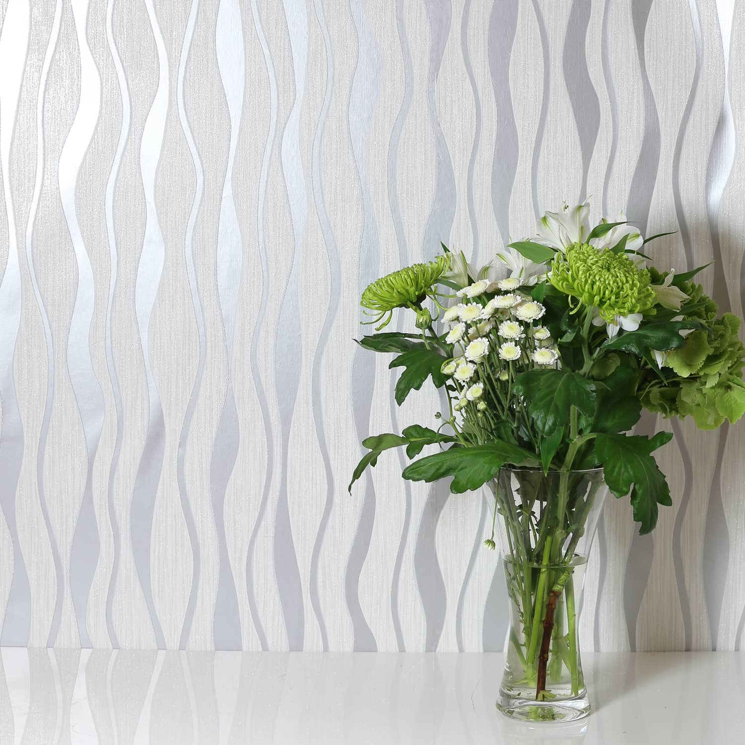 Metallic Wave White-silver Wallpaper - Arthouse Wave White , HD Wallpaper & Backgrounds