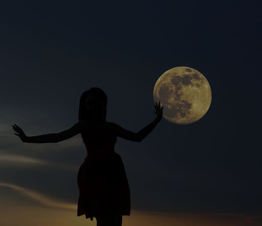 Girl, Full Moon, Play, Shadows, Night, Sky, Silhouette, , HD Wallpaper & Backgrounds