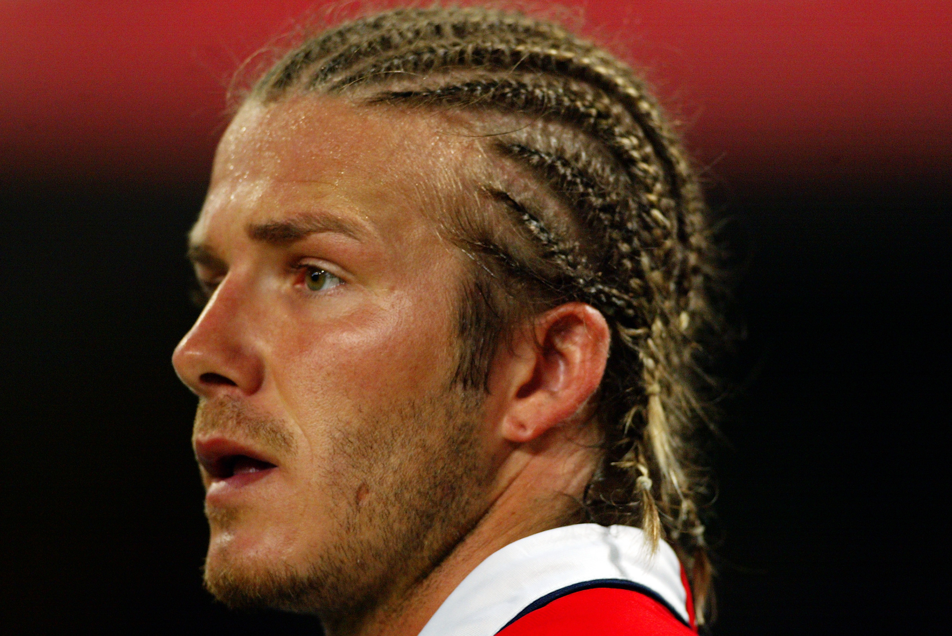 David Beckham Wallpaper For Desktop - David Beckham Cornrows , HD Wallpaper & Backgrounds