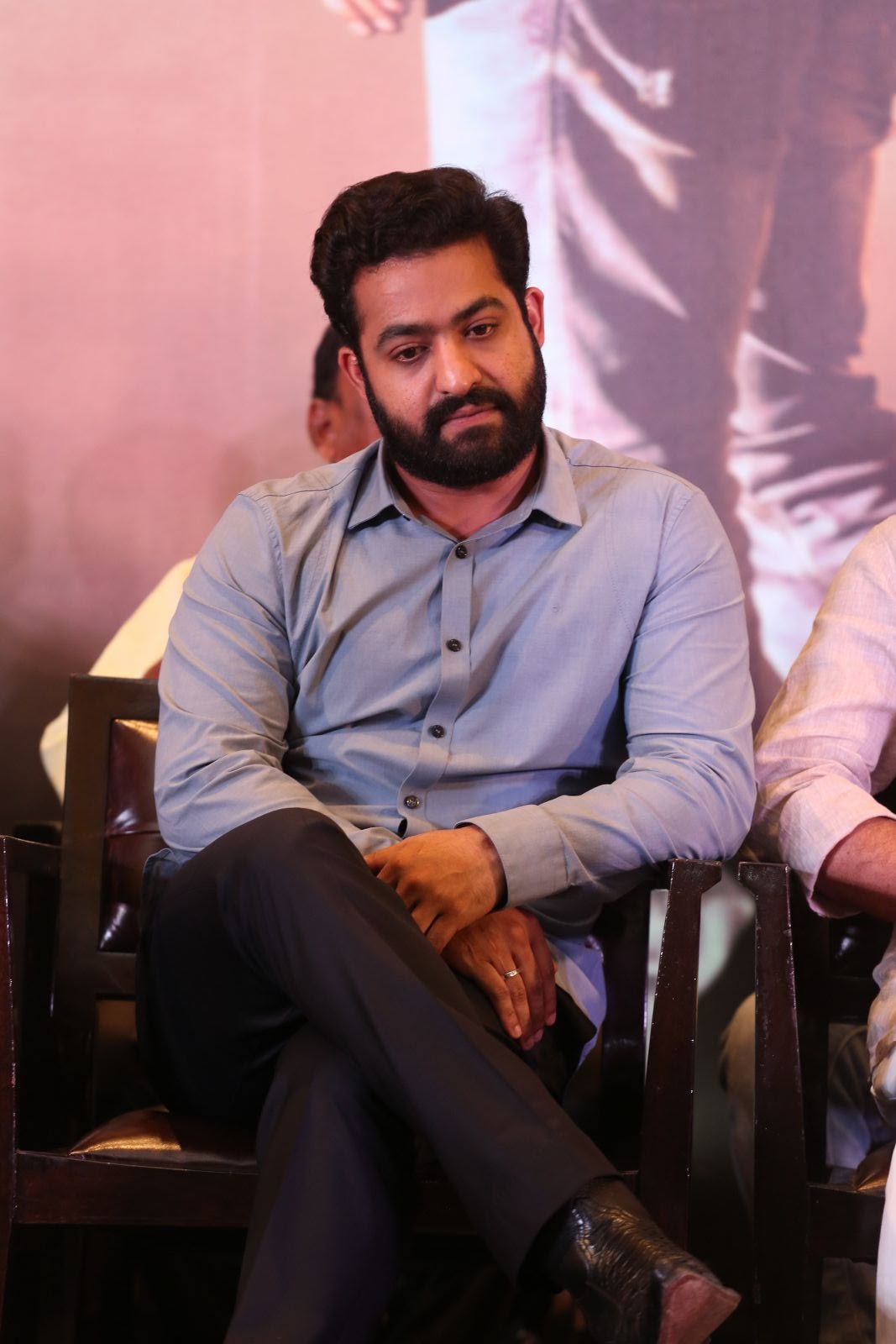 Jr Ntr Photos At Janatha Garage Success Meet Hq Photo - Janatha Garage Success Meet , HD Wallpaper & Backgrounds