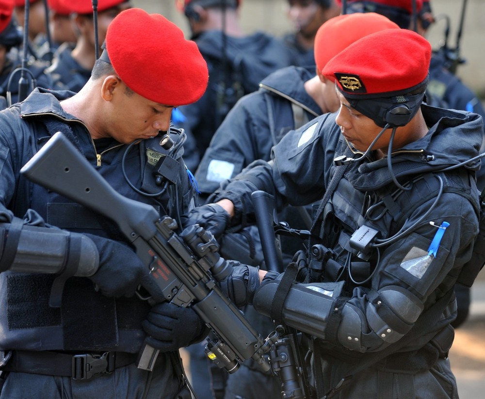 Argentinean Special Forces, Red Berets, Download Photo, - Indonesian Special Forces , HD Wallpaper & Backgrounds