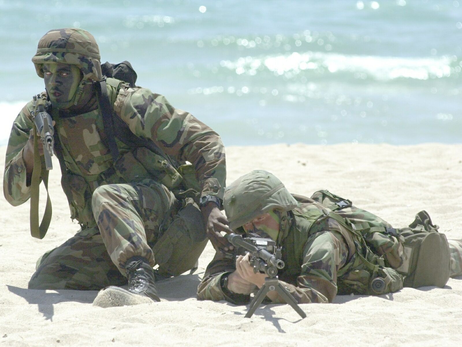 Beach Security - Military Operation , HD Wallpaper & Backgrounds