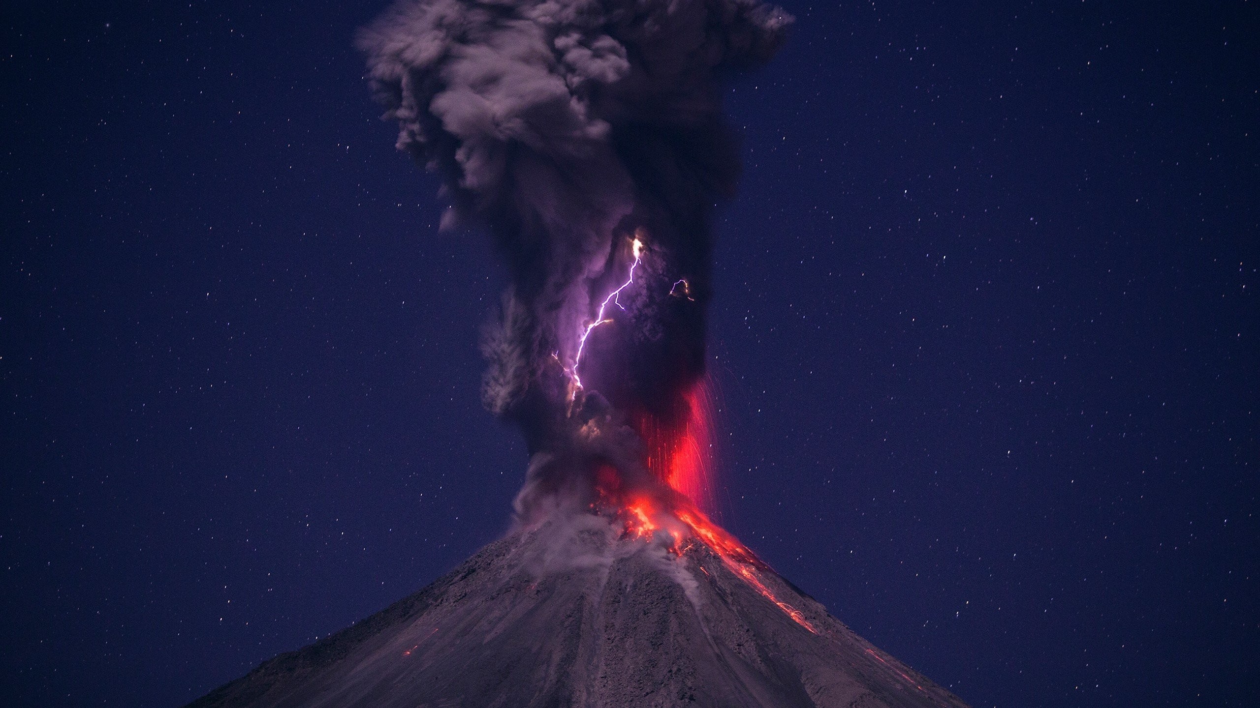 Rayo En Volcan De Guatemala , HD Wallpaper & Backgrounds