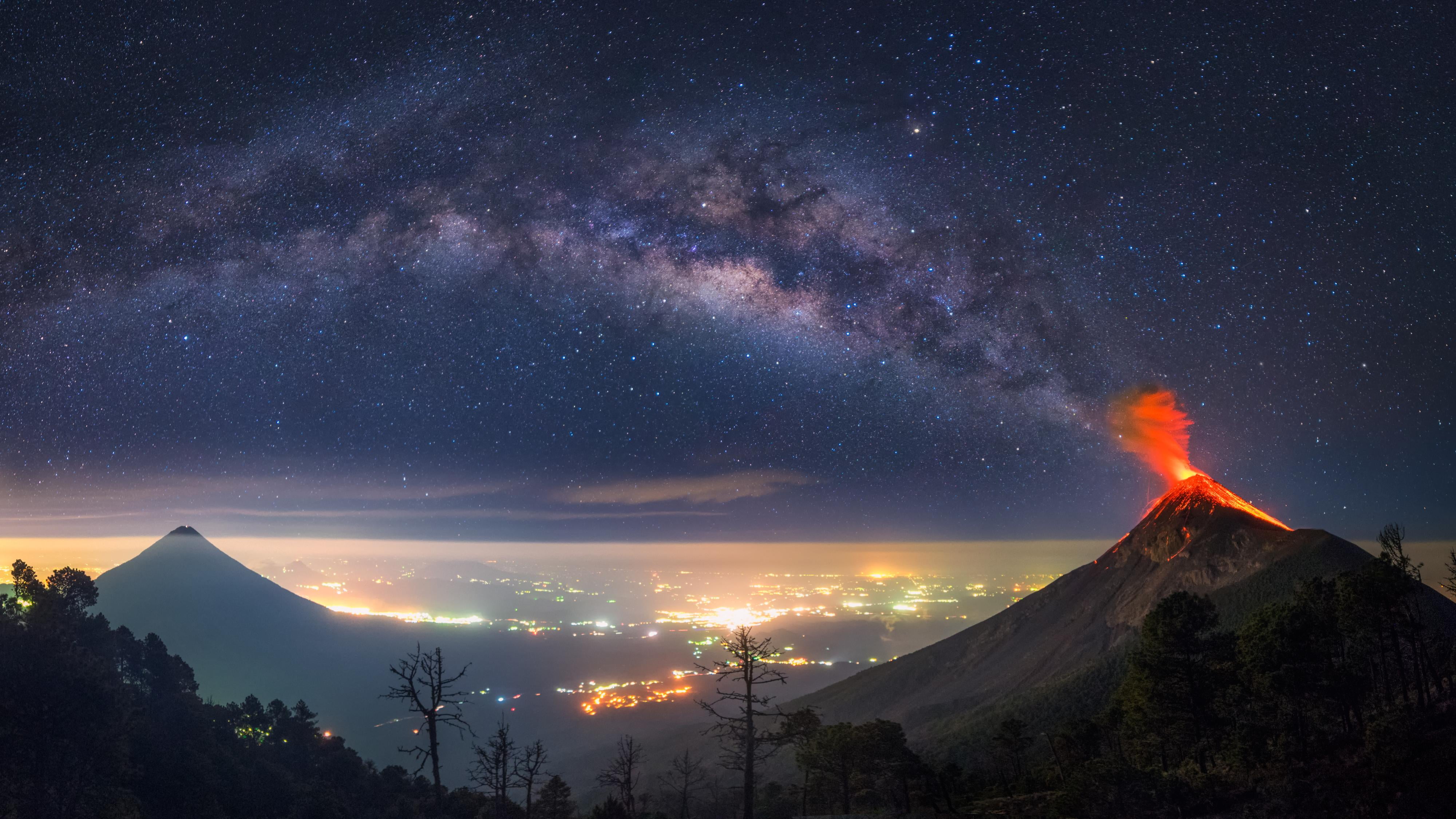 Milky Way And Volcano , HD Wallpaper & Backgrounds