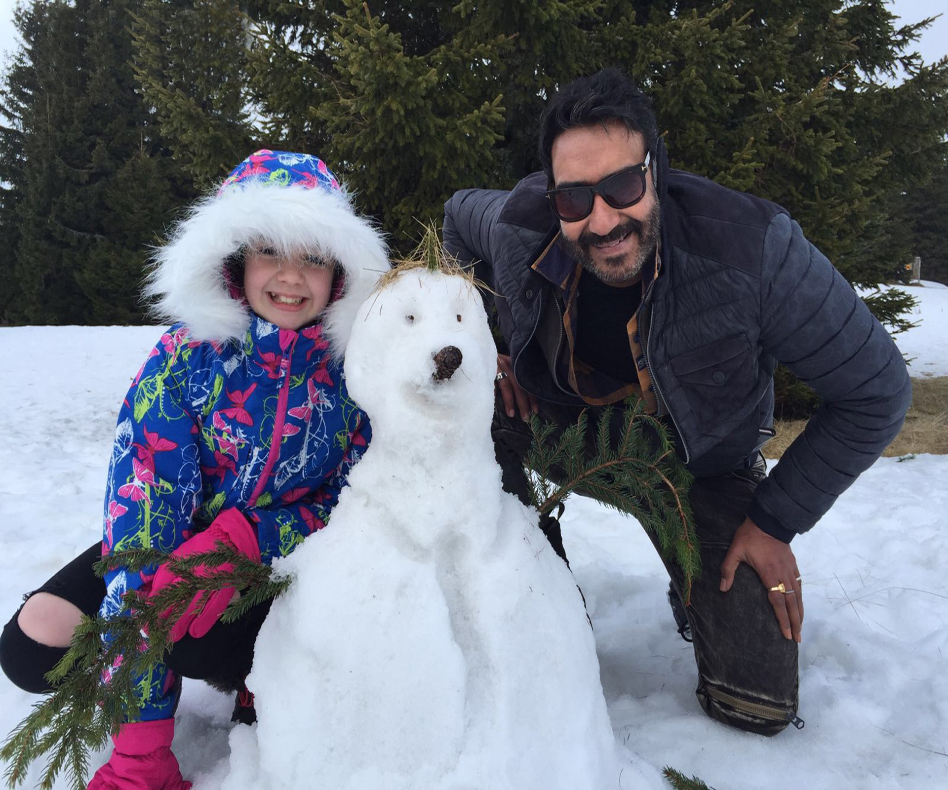 Shivaay Movie Unseen Real Ajay Devgan Hd Photos Leaked - Snowman , HD Wallpaper & Backgrounds