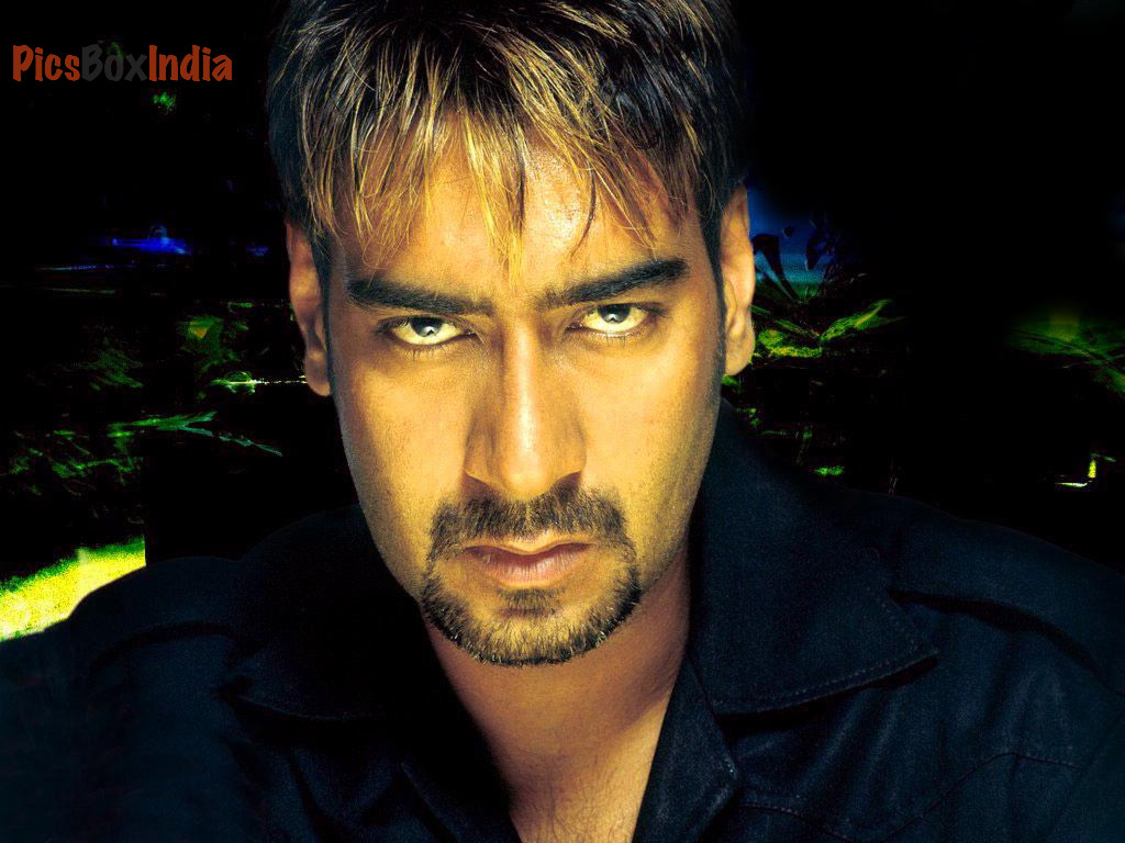 Here Are 18 Most Stylish Full Hd Wallpapers Of Bollywood - Ajay Devgan , HD Wallpaper & Backgrounds