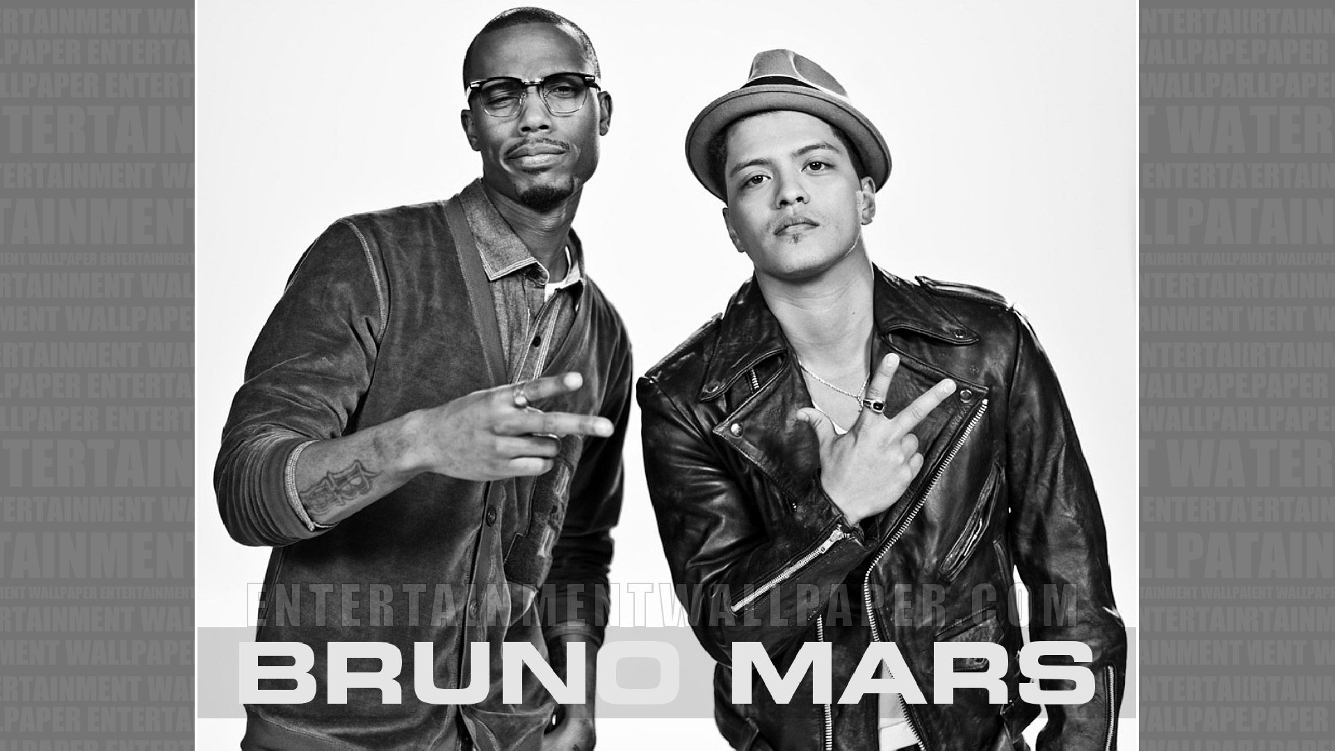 Bruno Mars Wallpaper - Bruno Mars Y Bob , HD Wallpaper & Backgrounds