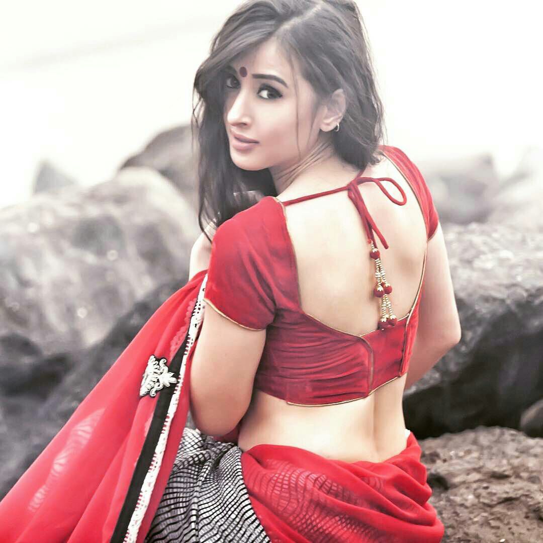 Bollywood Actress Hot Photos In Saree - Hot Bollywood Actress Hd , HD Wallpaper & Backgrounds