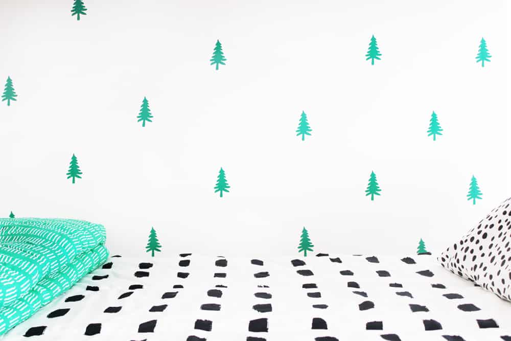 How Cute Is This Diy Tree Wall Guess What It Took Less - Sheet Vinyl Flooring , HD Wallpaper & Backgrounds