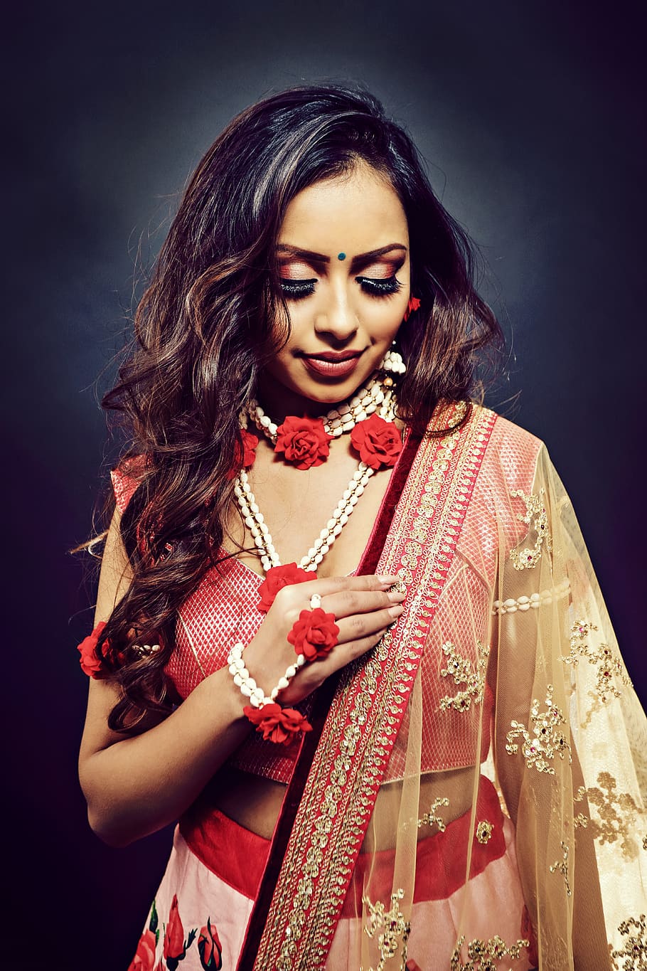 Model, Bride, Fashion, Wedding, Indian, Saree, Beauty, - Full Hd Wedding Saree , HD Wallpaper & Backgrounds
