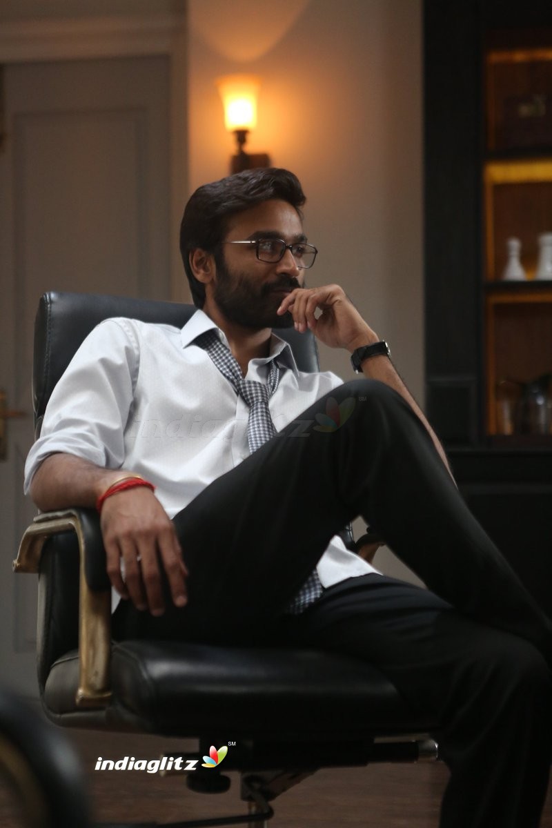 Velaiyilla Pattathari-2 - Vip 2 Dhanush Images Hd , HD Wallpaper & Backgrounds