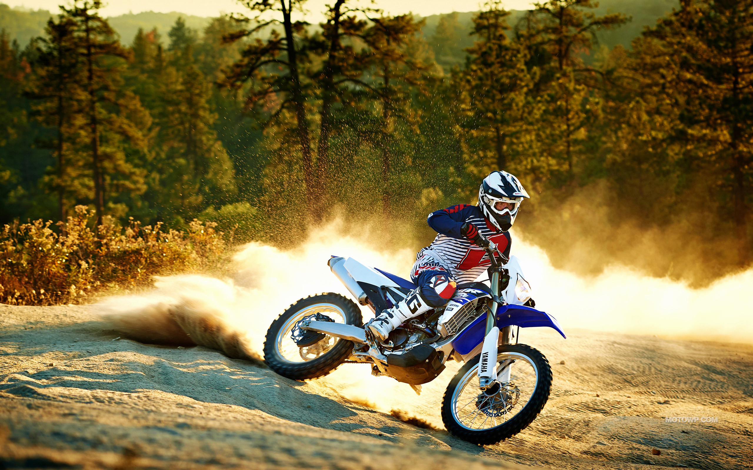 Dirt Bike Wheelie Wallpaper 4k Wheelie 1080p 2k 4k 5k Hd Wallpapers