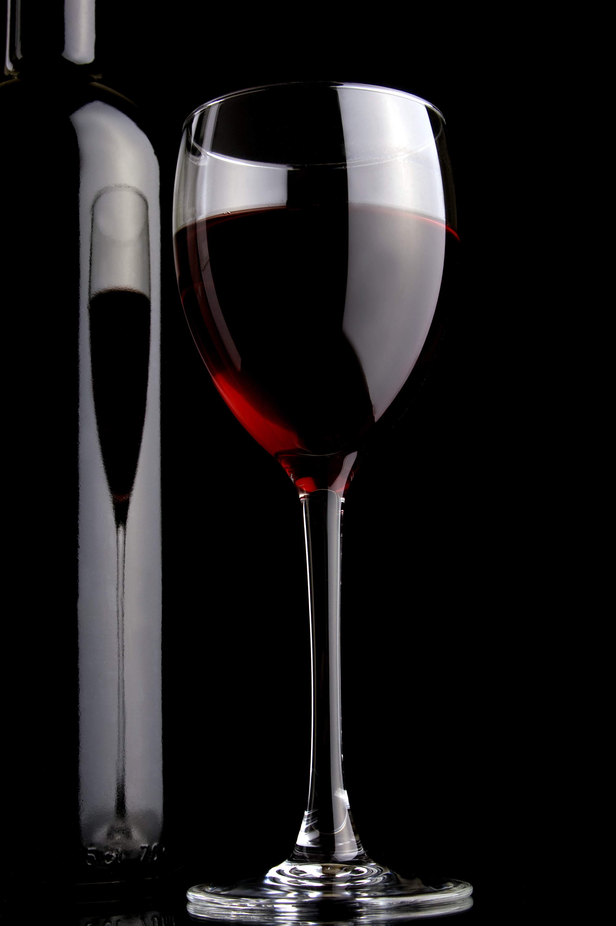 With Wine And Wine, Download Photo - Red Wine Glass , HD Wallpaper & Backgrounds