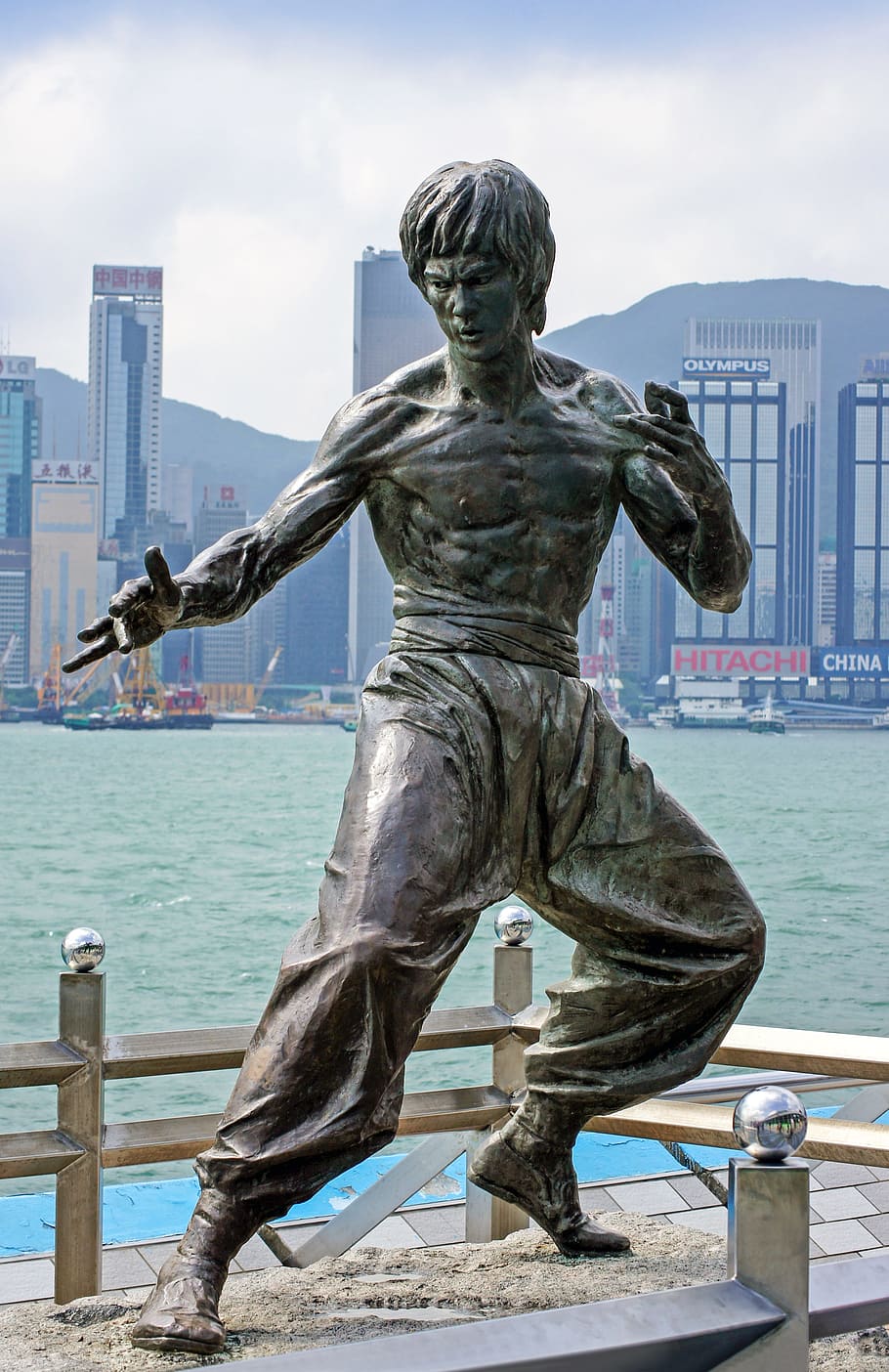 Bruce Lee, Hong Kong, Kong Kong Victoria Harbour, Chinese, - Bruce Lee Statue , HD Wallpaper & Backgrounds