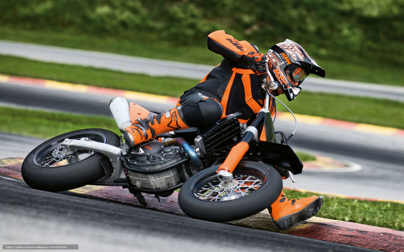 Download Wallpaper Ktm, Supermoto, 690 Lc4 Smc, 690 - Ktm 690 Smc , HD Wallpaper & Backgrounds