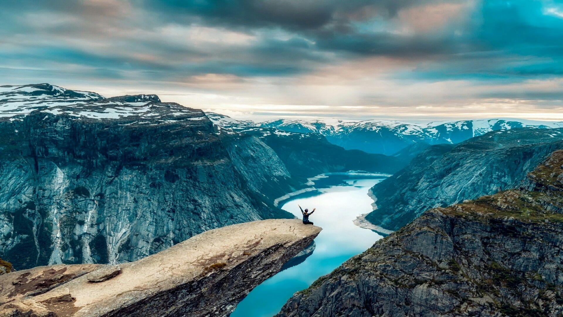 Seven Sisters Waterfall, Norway Wallpaper - Trolltunga , HD Wallpaper & Backgrounds
