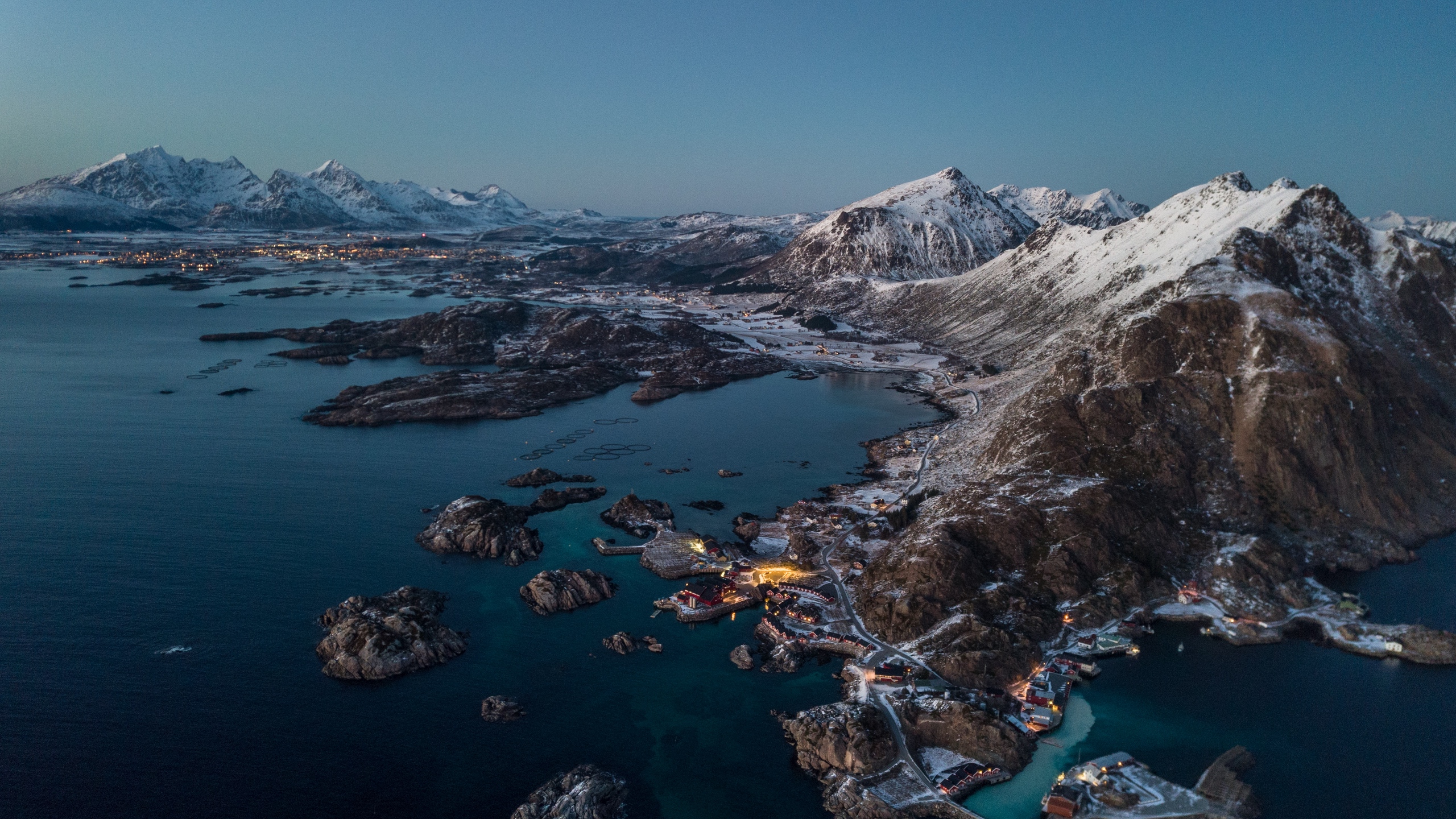 Wallpaper Mountains, Village, Lake, Snow, Norway - 2560 X 1080 Norway , HD Wallpaper & Backgrounds