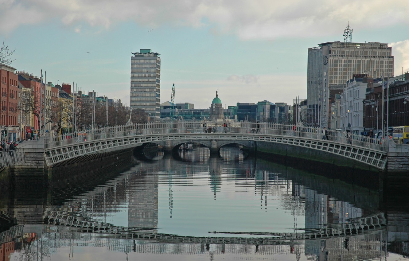 Photo Wallpaper Ireland, Dublin, Dublin, The Ha Penny - Ha'penny Bridge , HD Wallpaper & Backgrounds