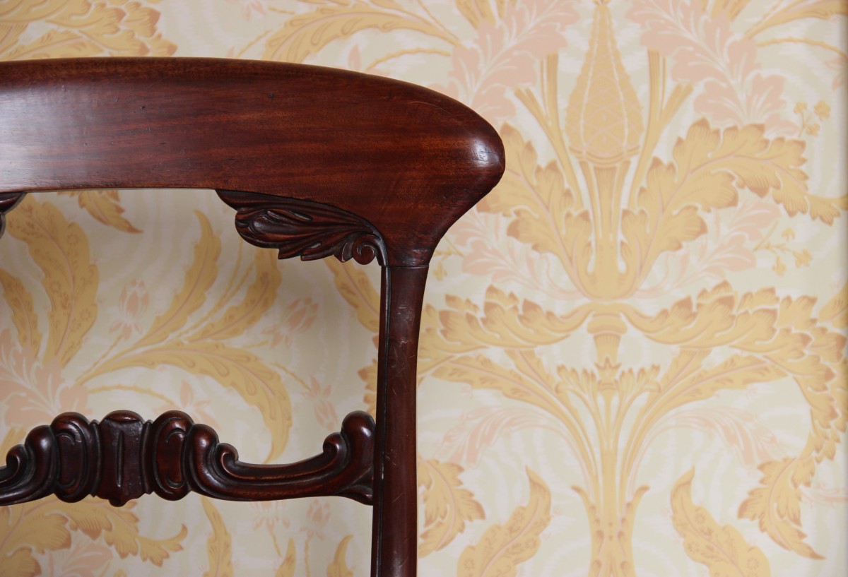 William Iv Mahogany Chair Paired Against 1840s Dublin - Table , HD Wallpaper & Backgrounds
