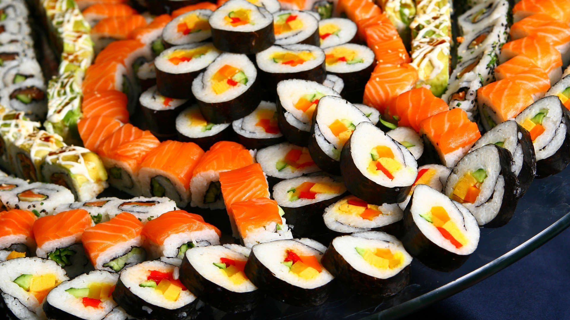 Food Hd Wallpaper Sushi , HD Wallpaper & Backgrounds