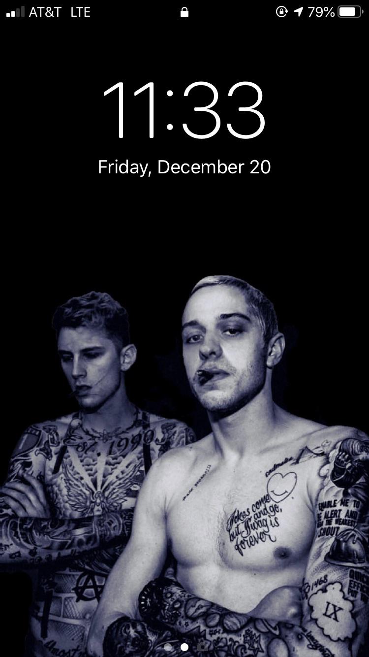 Pete Davidson And Mgk (#3126741) - HD Wallpaper \u0026 Backgrounds Download, image size:750x1334
