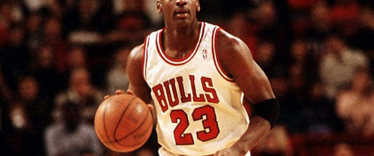 Michael Jordan Basketball Sport Wallpapers Hd Wallpapers - Michael Jordan , HD Wallpaper & Backgrounds
