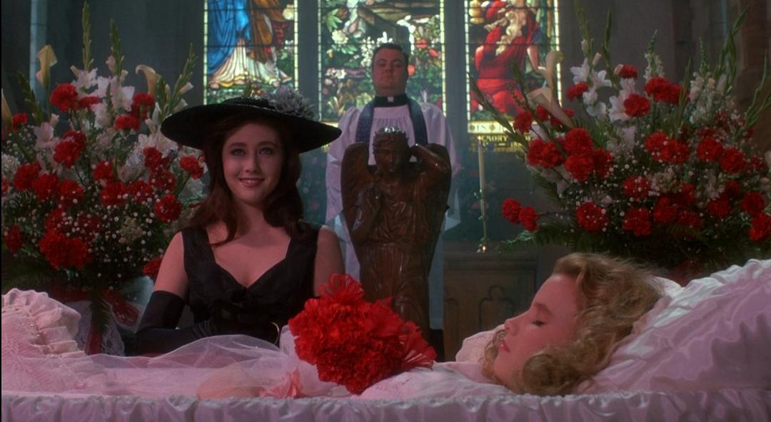 Heathers Heather Chandler Death , HD Wallpaper & Backgrounds