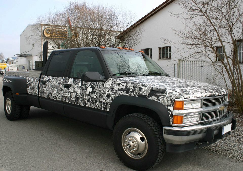 Sticker Bomb Truck Bumper , HD Wallpaper & Backgrounds
