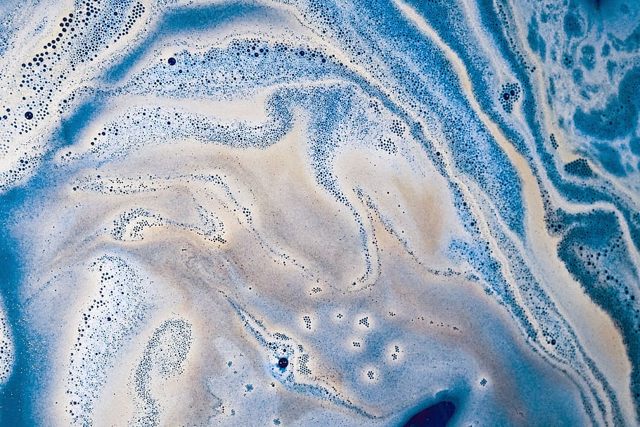 Blue And White Liquid Art, Colour, Foam, Water Texture, - Bath Bomb , HD Wallpaper & Backgrounds