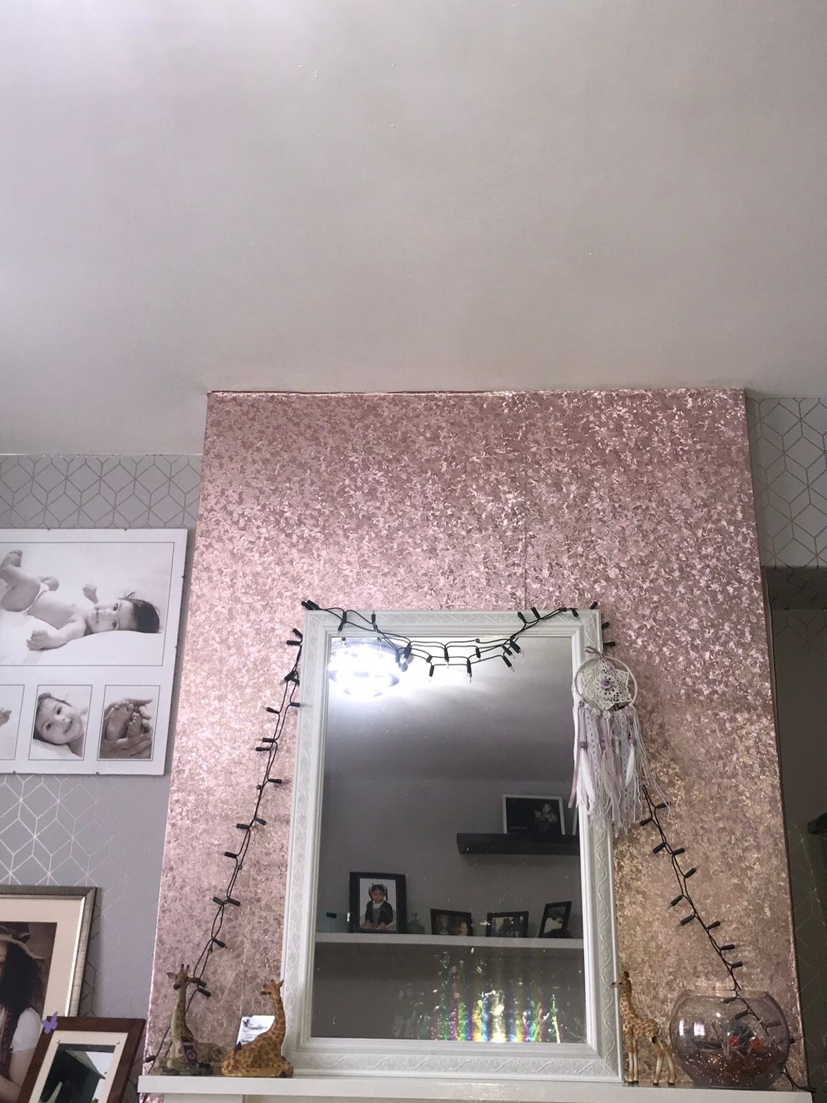 Will Sell For Cheaper As It’s Only 1 And Half Rolls - Velvet Crush Foil Rose Gold , HD Wallpaper & Backgrounds