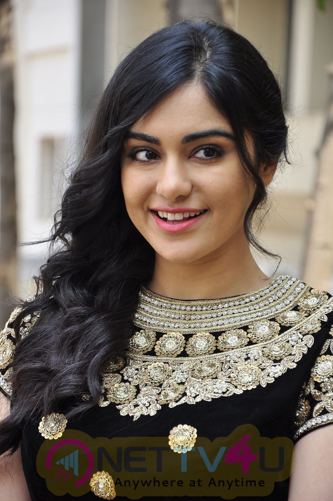 Actress Adah Sharma Wallpaper Hot Collection Showing - Cute Beautiful Adah Sharma , HD Wallpaper & Backgrounds