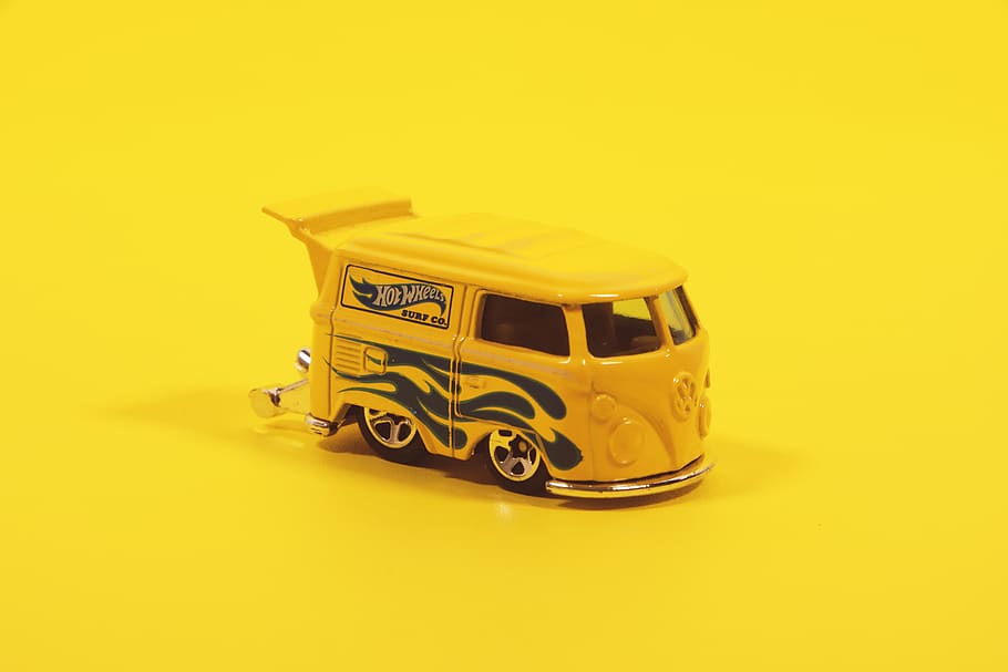 Yellow Hot Wheels Volkswagen Bus, Activity, Adorable, - Car , HD Wallpaper & Backgrounds