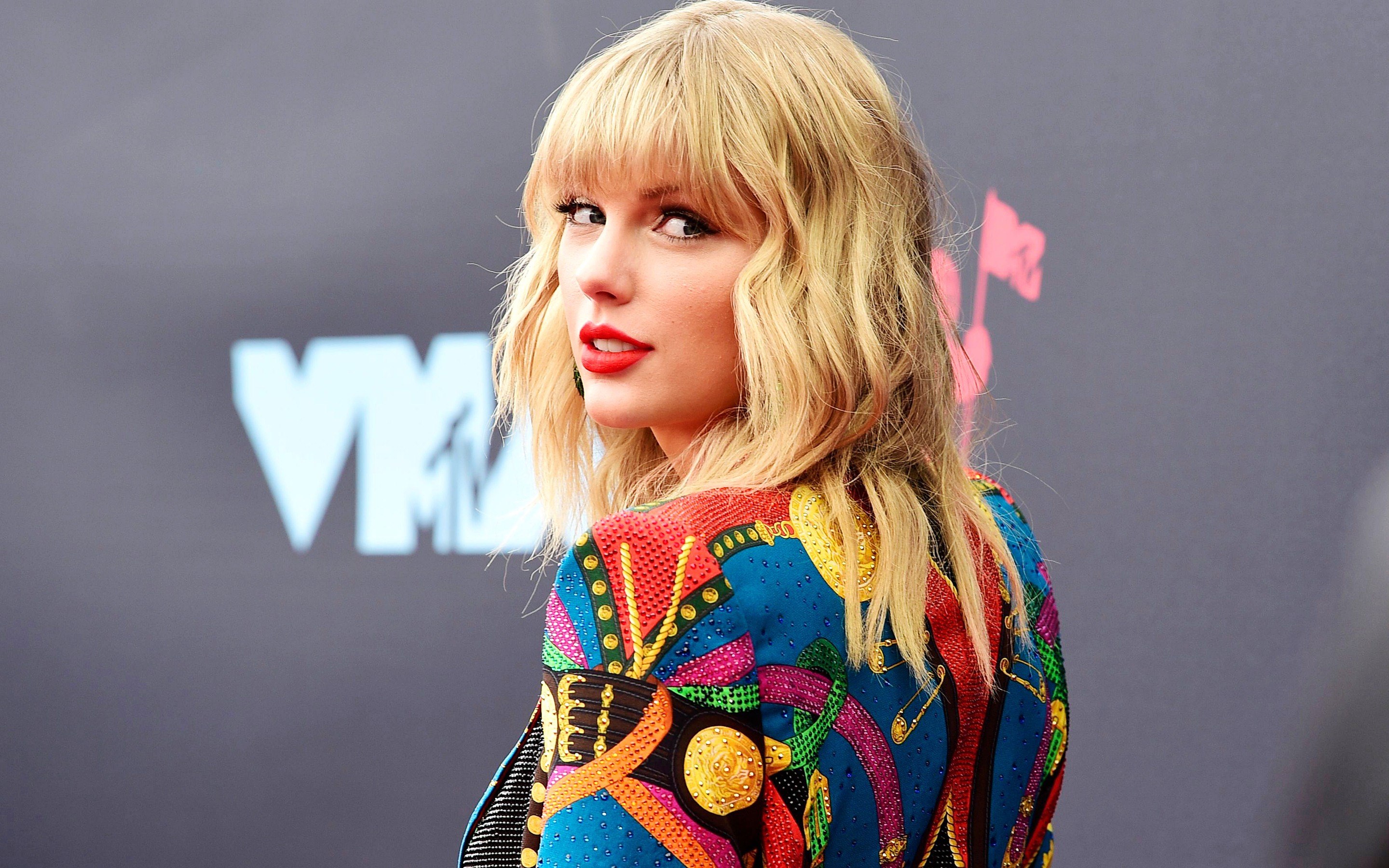 Taylor Swift Best Hd Wallpaper - Taylor Swift 2019 Vmas , HD Wallpaper & Backgrounds