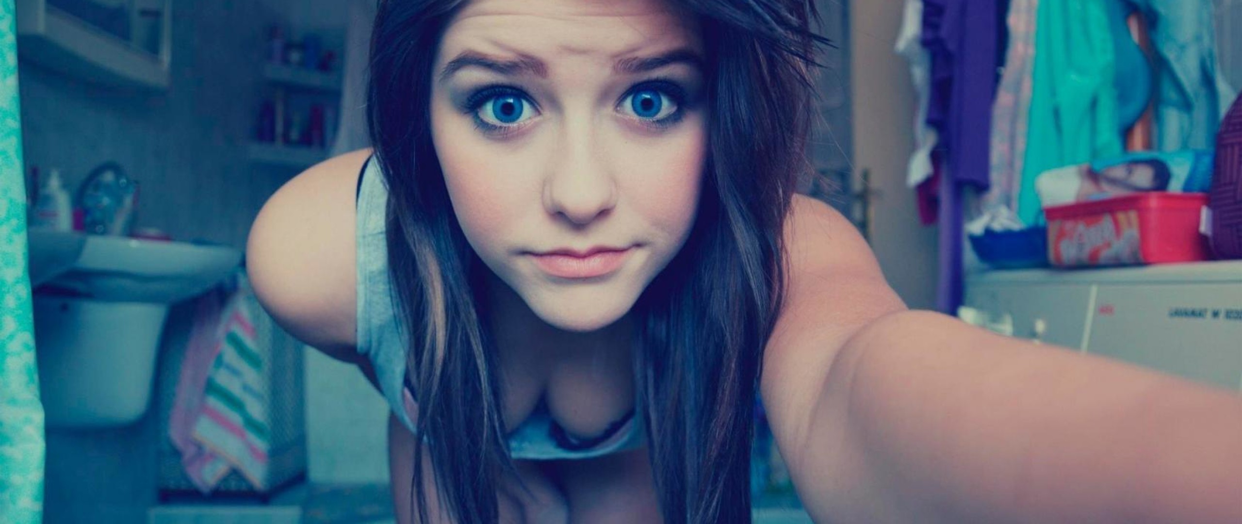 Blue Eyes Cute Girls , HD Wallpaper & Backgrounds