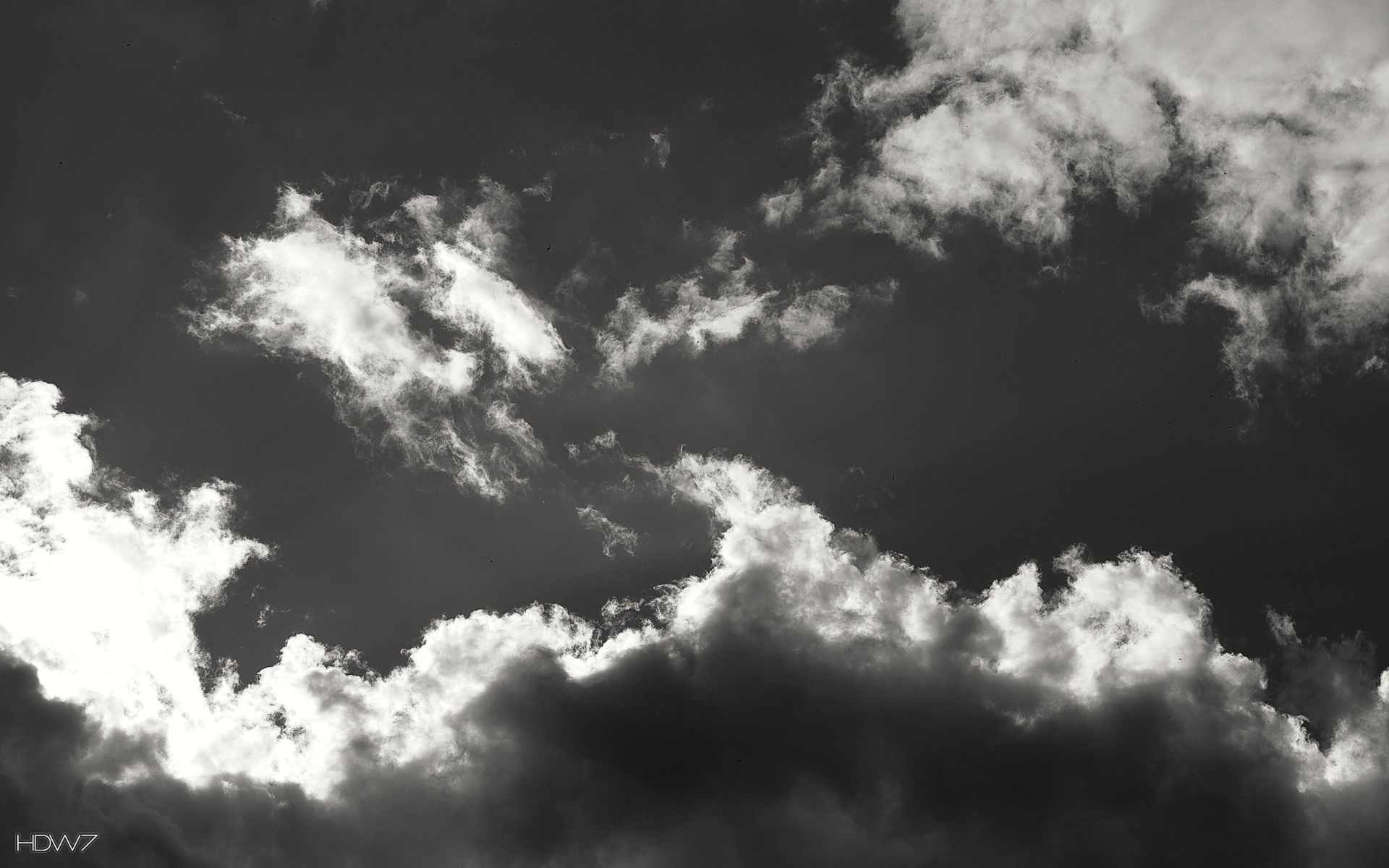 Clouds Covering The Sun In Black And White Wallpaper - Black And White Cloud , HD Wallpaper & Backgrounds