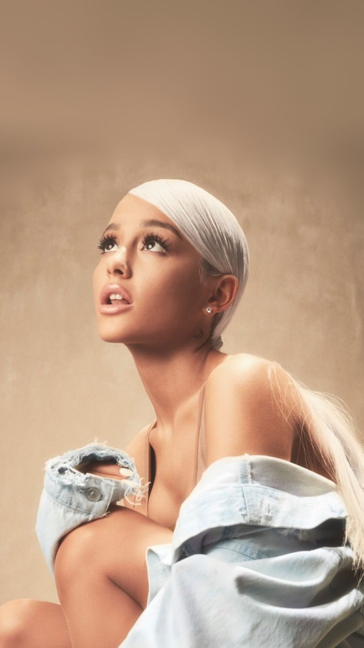 Ariana Grande Wallpaper Sweetener , HD Wallpaper & Backgrounds