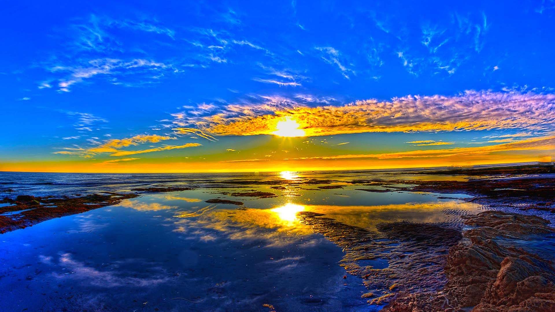 Blue Golden Sunrise Pictures - Sun Rise Beautiful Hd , HD Wallpaper & Backgrounds