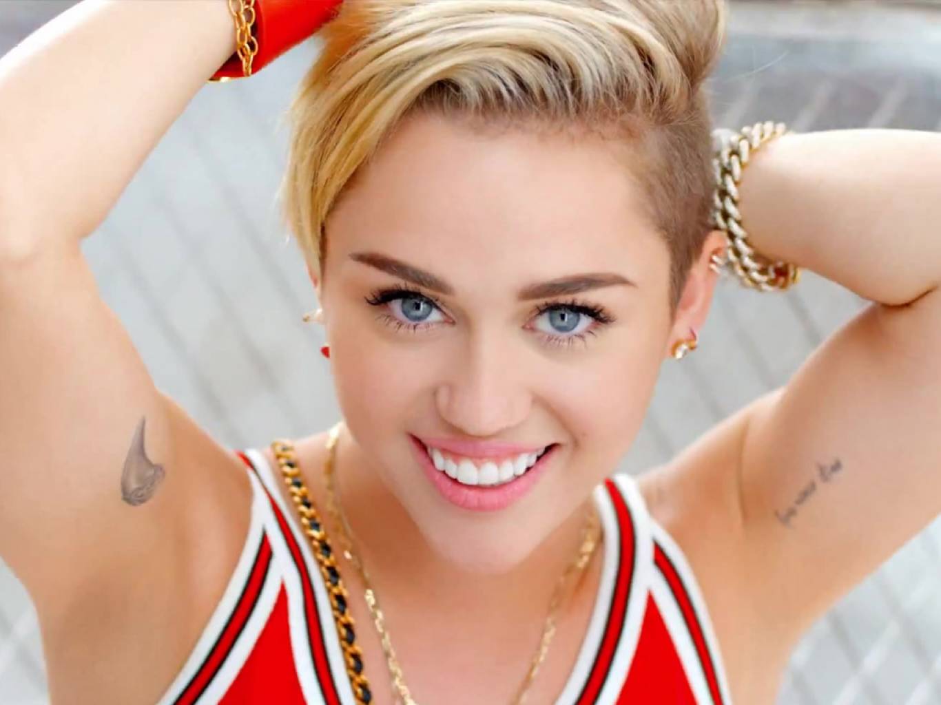 Miley Cyrus Wallpapers - Hannah Montana En 2019 , HD Wallpaper & Backgrounds