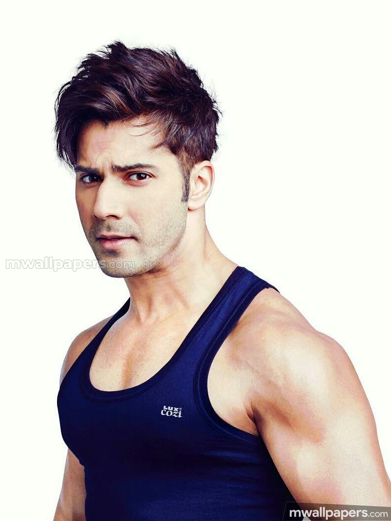 Varun Dhawan Hd Wallpaper Download - Varun Dhawan Age , HD Wallpaper & Backgrounds